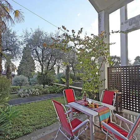 Apartman Uno Sguardo Sul Lago Ghh Gardone Riviera