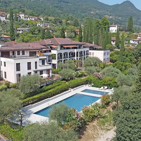 Apartman Uno Sguardo Sul Lago Ghh Gardone Riviera